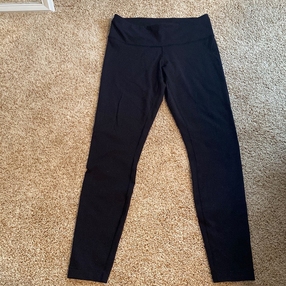 lululemon wunder under black leggings